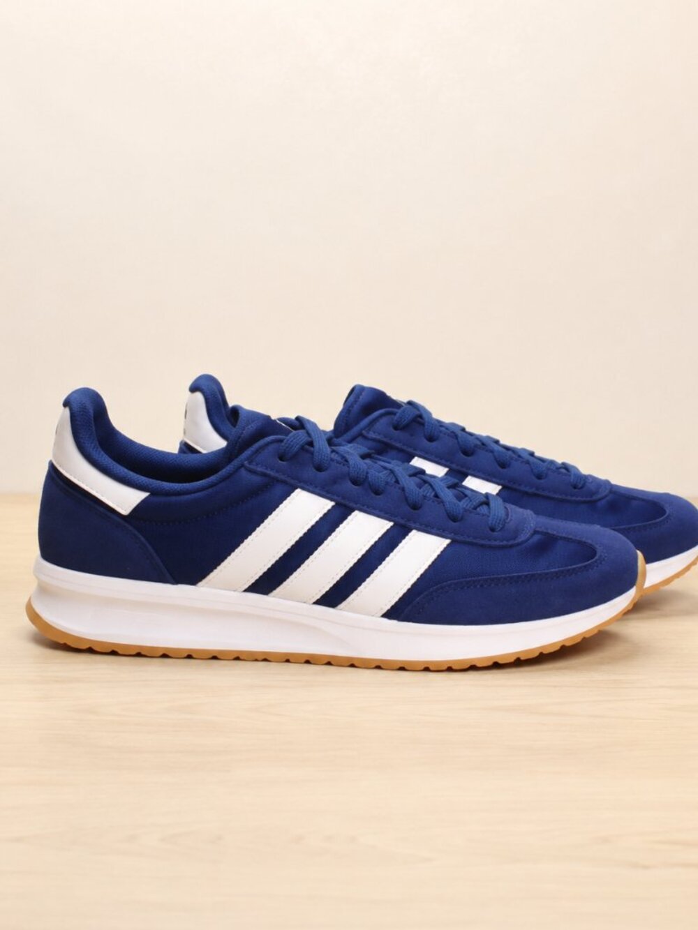 Adidas Run 70s 2.0 Navy Gum Sneakers Women’s 7 Youth 5.5 NWT